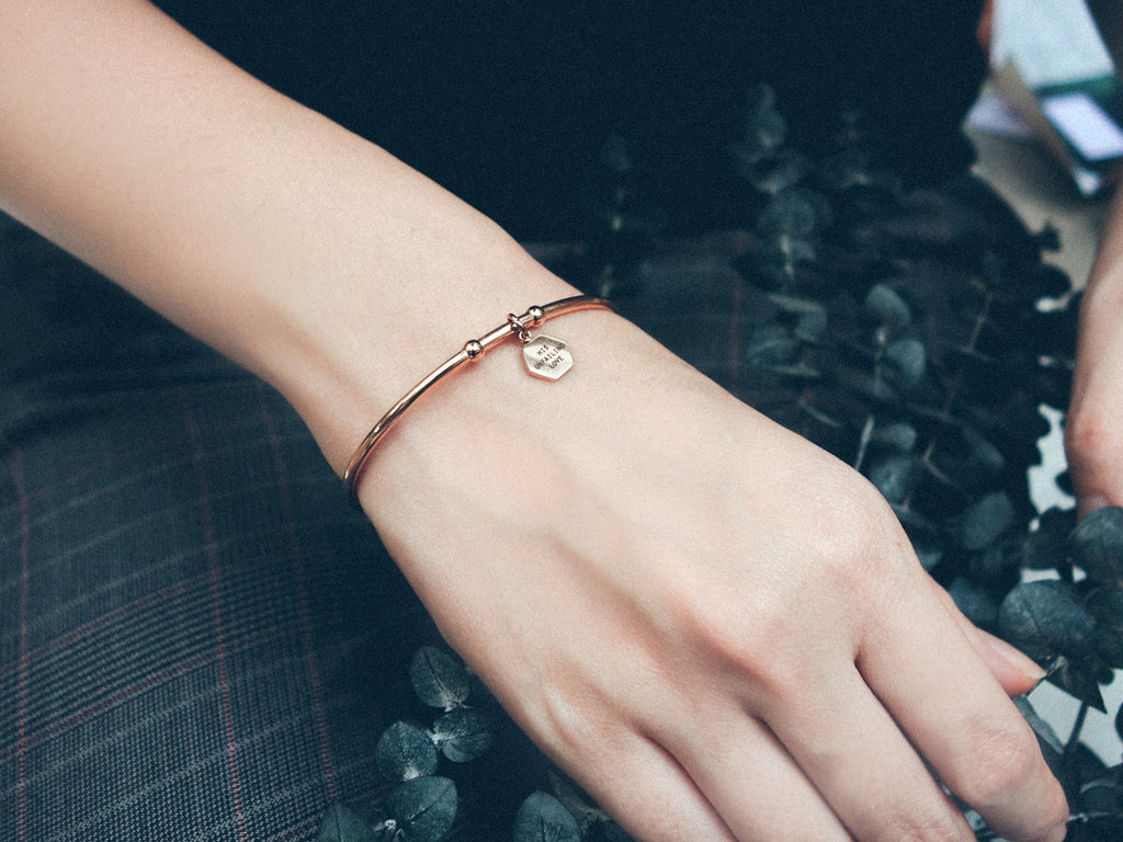 J & Co Foundry Singapore (SG) Local Brand with In-house Personalised Engraving Jewelry as a present or gift for family, friends and loved ones